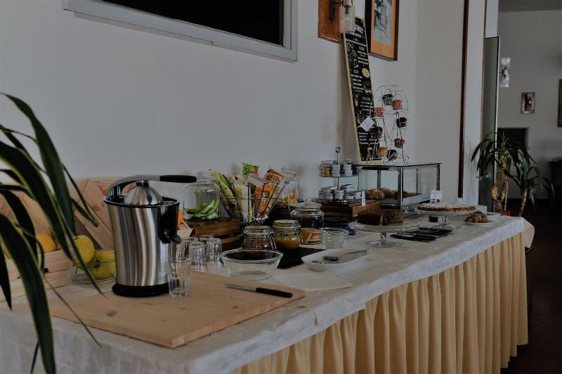 Hotel Peschici Bagian luar foto