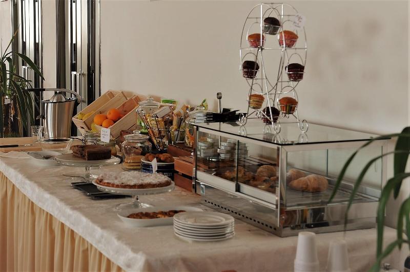 Hotel Peschici Bagian luar foto