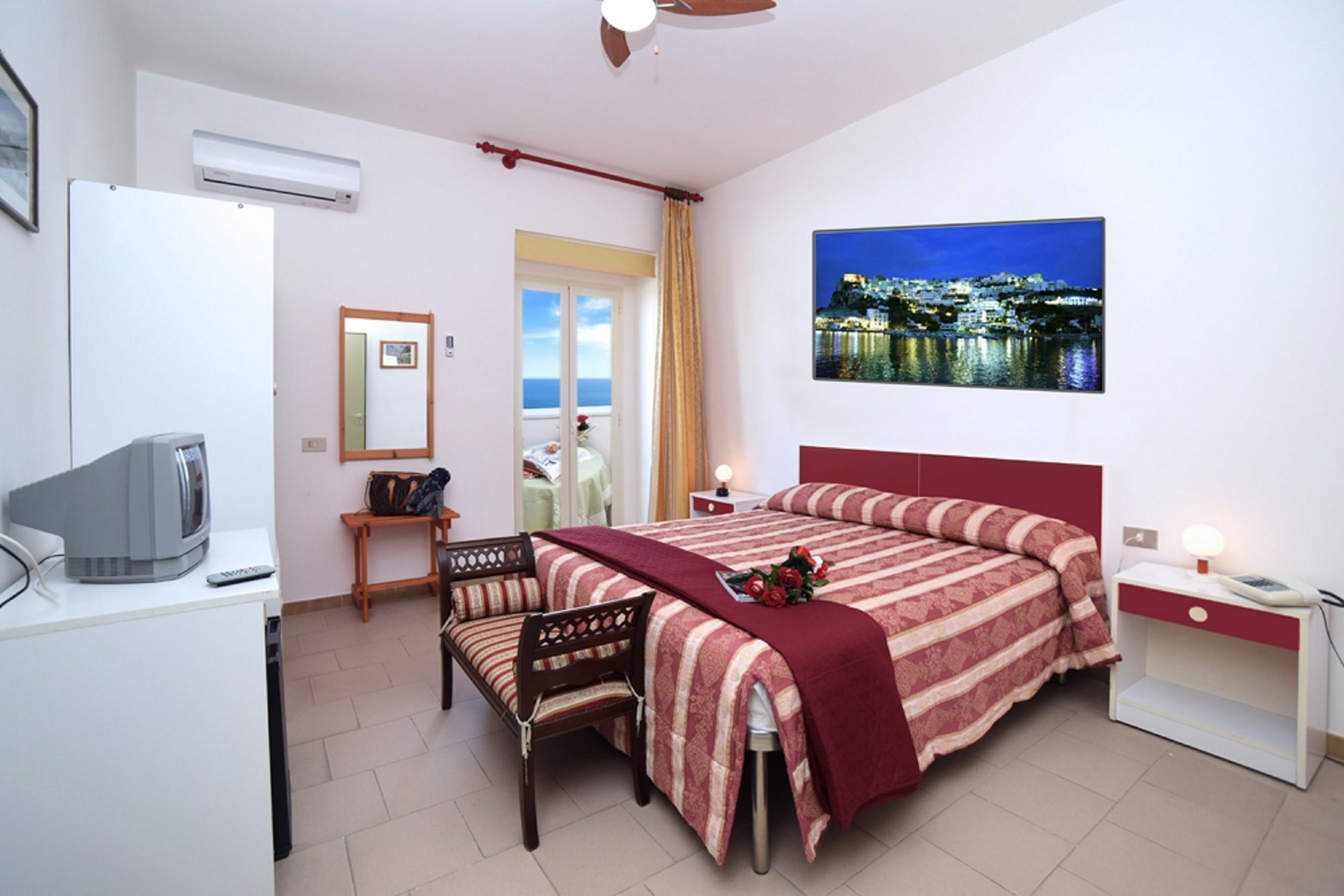 Hotel Peschici Bagian luar foto